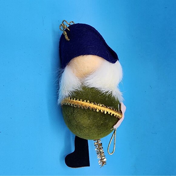 Vintage Pirate Ornament Peg Leg Eye Patch Black Hat Flocked 1960s from Japan - Picture 5 of 10